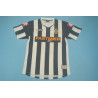 Juventus Retro Local 01-02