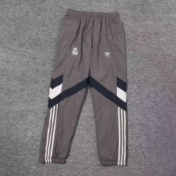 Real Madrid Cortavientos Conjunto