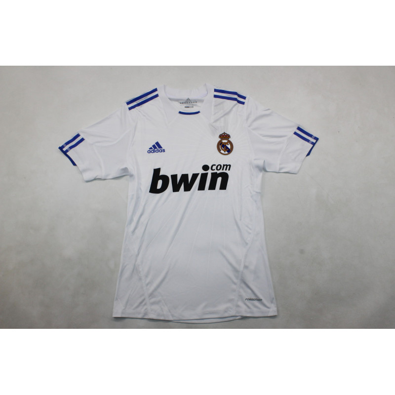 Real Madrid Player Version Retro Local 10-11