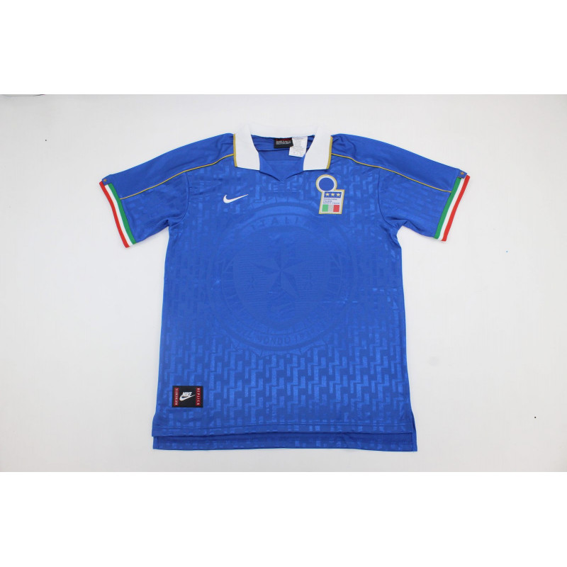 Italia Retro Local 1995