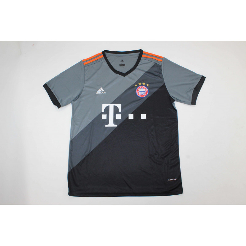 Bayern Munich Retro Visitante 16-17