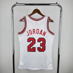 NBA Chicago Bulls retro 1984-1985 JORDAN 23
