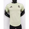 Real Madrid Entrenamiento Player Version Verde Claro 25-26