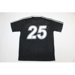 AD X Oasis Negra 2025