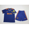 Newcastle Kit Niño Tercera 25-26