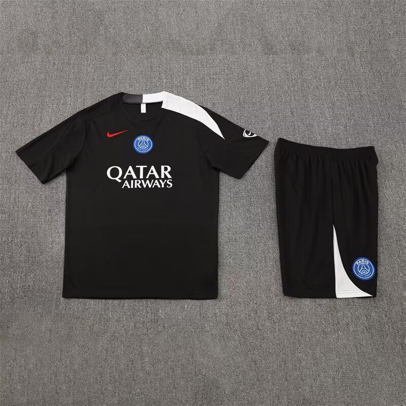 Kit Entrenamiento PSG Negro 25-26