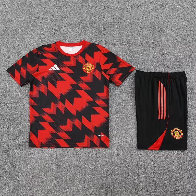 Kit Entrenamiento Manchester United Rojo Negro 25-26