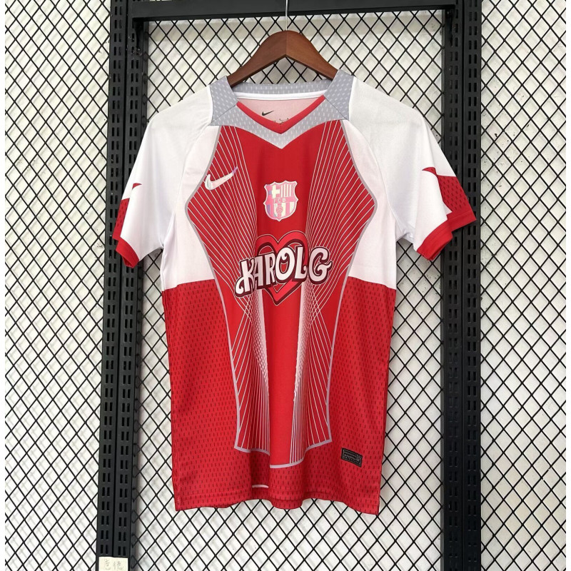 Barcelona x Karol G Especial Roja