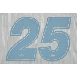 AD X Oasis Blanca Azul 2025