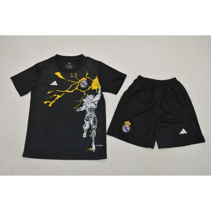 Real Madrid KIT NIÑO Marvel Negro 25-26