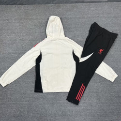 Liverpool Chandal Cortavientos Blanco Con Capucha 25-26