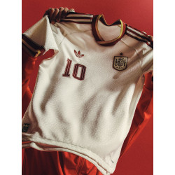 España Player Version...