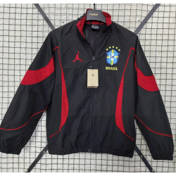 Brasil Cortavientos Rojo 2026