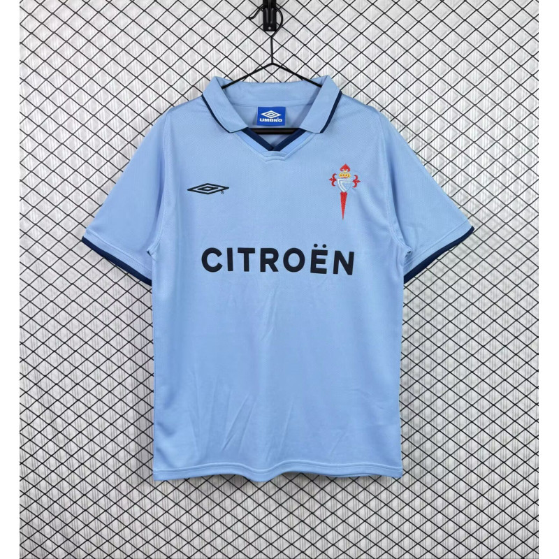 CV Retro Local UEFA 01-02