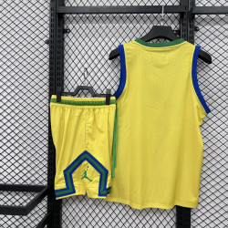 Kit Entrenamiento Brasil Sin Mangas Amarillo 2026