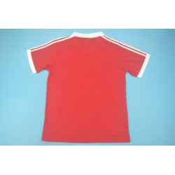 Manchester United Retro Local 80-82
